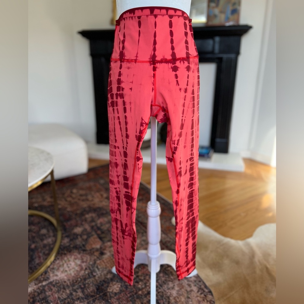 Lululemon Wunder Under High Waisted Leggings - Orange